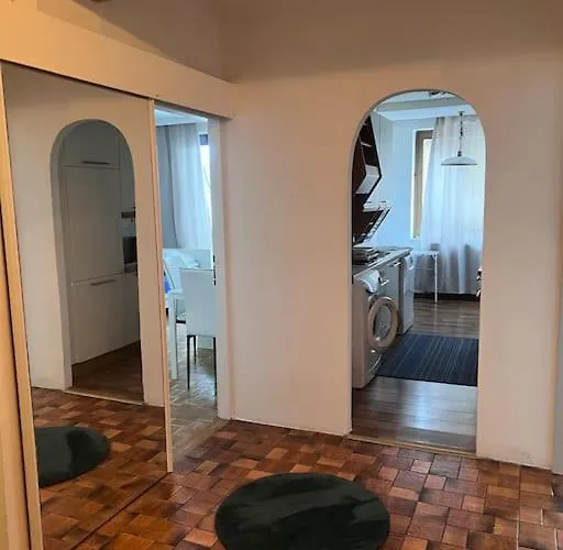 Ruhige In Naehe Flughafen